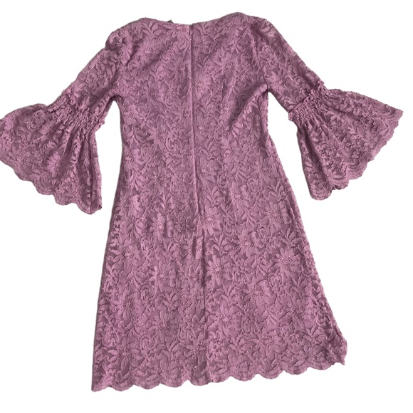 Taylor Lavender Lace Bell Sleeves‎ V-Neck A-Line Dress Size 2 - Picture 7 of 8